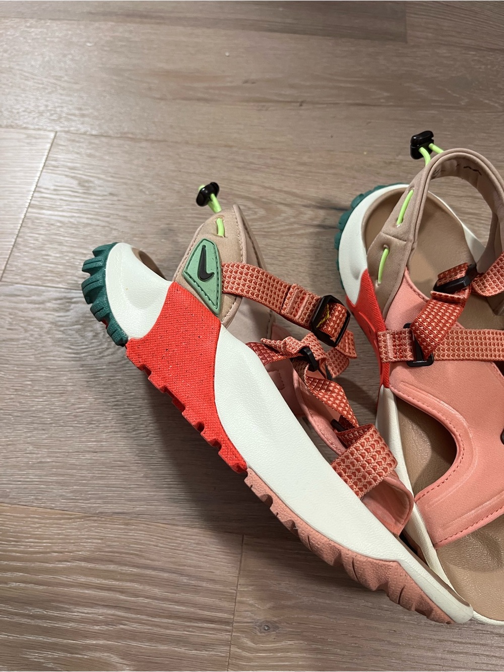 Nike Oneonta Strappy Trail Sandals Light Madder Root Pink Orange Size 8 - Picture 4 of 7
